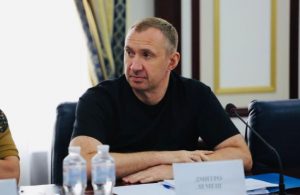 Столичний міграційник Дмитро Лемеш уник покарання за хабарництво та декларує мільйони: нові деталі скандалу Столичний міграційник Дмитро Лемеш уник покарання за хабарництво та декларує мільйони: нові деталі скандалу