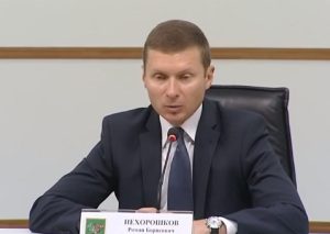 Чиновник Харківської міськради Нехорошков (блок Кернеса) втік до Туреччини і живе там з сім’єю, отримуючи подарунки від батька