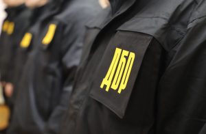 Слідчий ДБР Іван Пузиревський отримав у спадок від матері квартиру та авто, приховав спадкодавця та продав усе за майже 2 млн грн