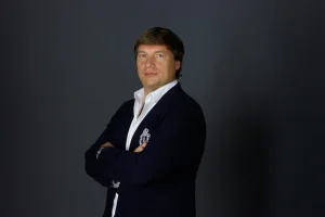 Власник FavBet Андрій Матюха заробляє на нерухомості в окупованому Криму та на Луганщині