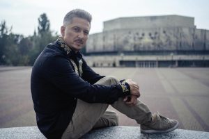 Педан хотів на фронт, але йому «порадили залишитись» — і за два роки придбав дві квартири, нежитлове приміщення та два авто