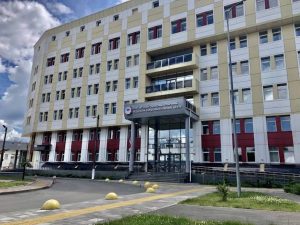 Кошторисний переплат на мільйони: як Полтавська ОВА фінансує оновлення кардіодіспансеру