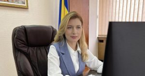 Мільйонні угоди з одним покупцем та одеська розкіш експродавчині: фінансові аномалії в декларації очільниці Центру зайнятості